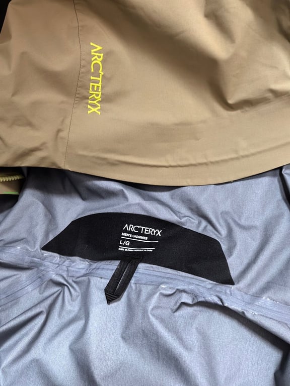 Arc'teryx Beta Lightweight Jacket Tan Yellow - 22