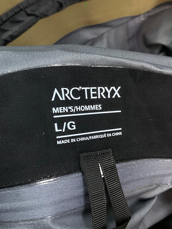 Arc'teryx Beta Lightweight Jacket Tan Yellow - 4