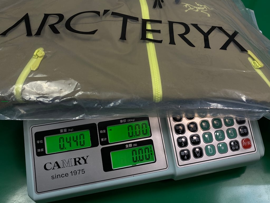 Arc'teryx Beta Lightweight Jacket Tan Yellow - 10