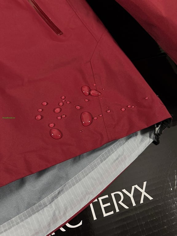 Arc'teryx GORE-TEX Paclite Plus Shell Jacket Red - 11