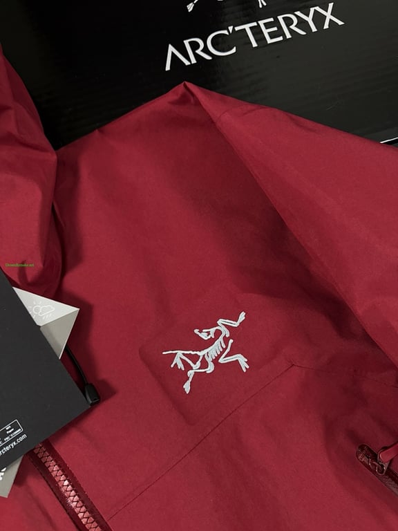 Arc'teryx GORE-TEX Paclite Plus Shell Jacket Red - 13