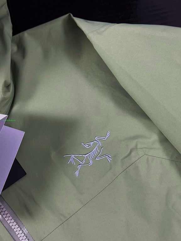 Arc'teryx Gore-Tex Shell Jacket Green - 20