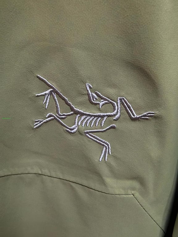 Arc'teryx Gore-Tex Shell Jacket Green - 24