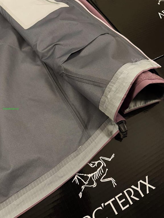Arc'teryx Beta SL Jacket Purple - 7