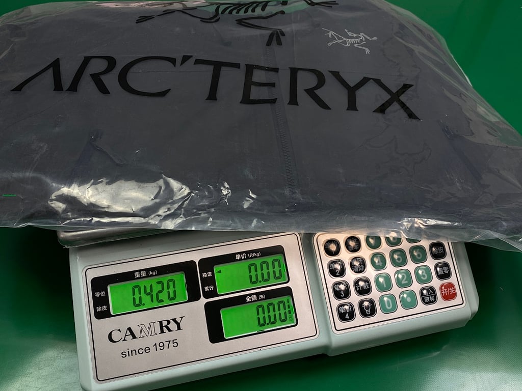 Arc'teryx Beta Lightweight Jacket Black - 7