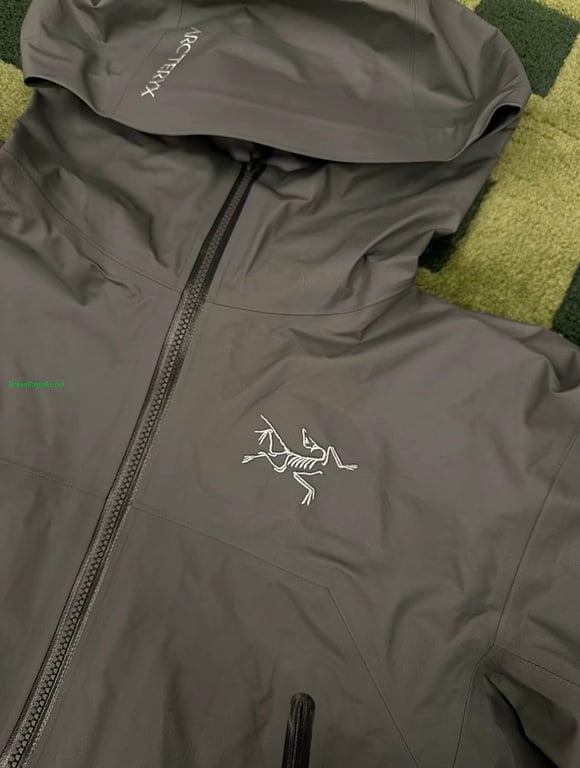 Arc'teryx Shell Jacket Space Gray - 18
