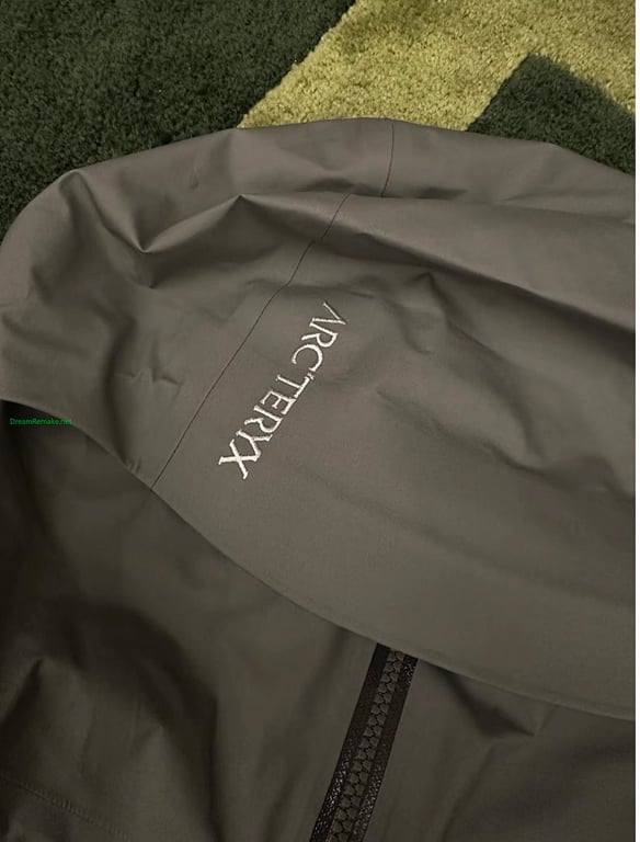 Arc'teryx Shell Jacket Space Gray - 10