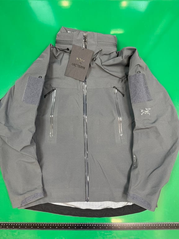 Arc'teryx LEAF Gen2 Jacket - 11