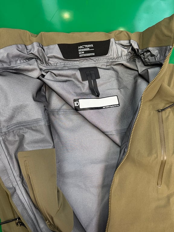 Arc'teryx LEAF Gen2 Jacket - 12
