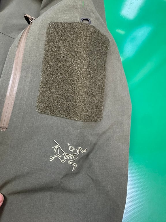 Arc'teryx LEAF Gen2 Jacket - 6