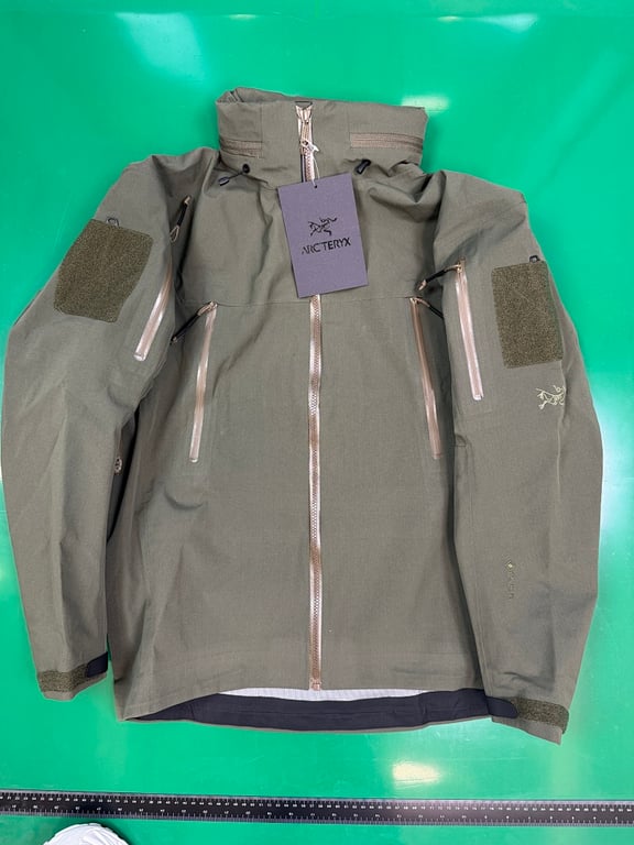 Arc'teryx LEAF Gen2 Jacket - 7