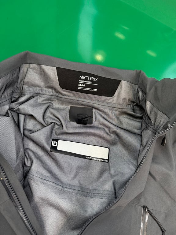 Arc'teryx LEAF Gen2 Jacket - 8