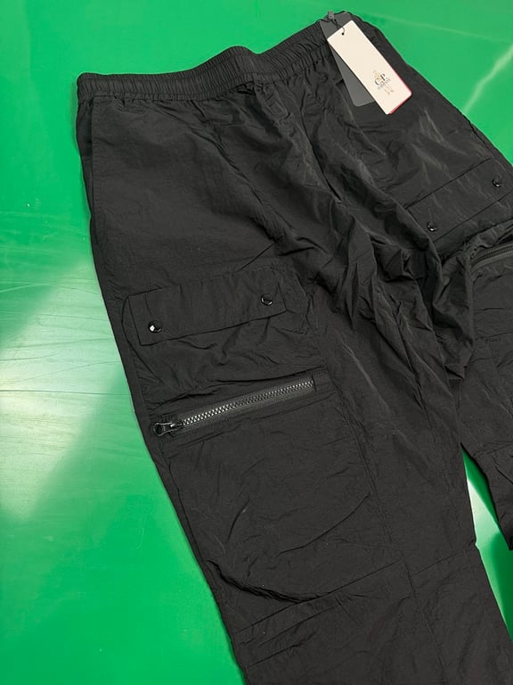 C.P. Company Microreps Cargo Trousers - 10