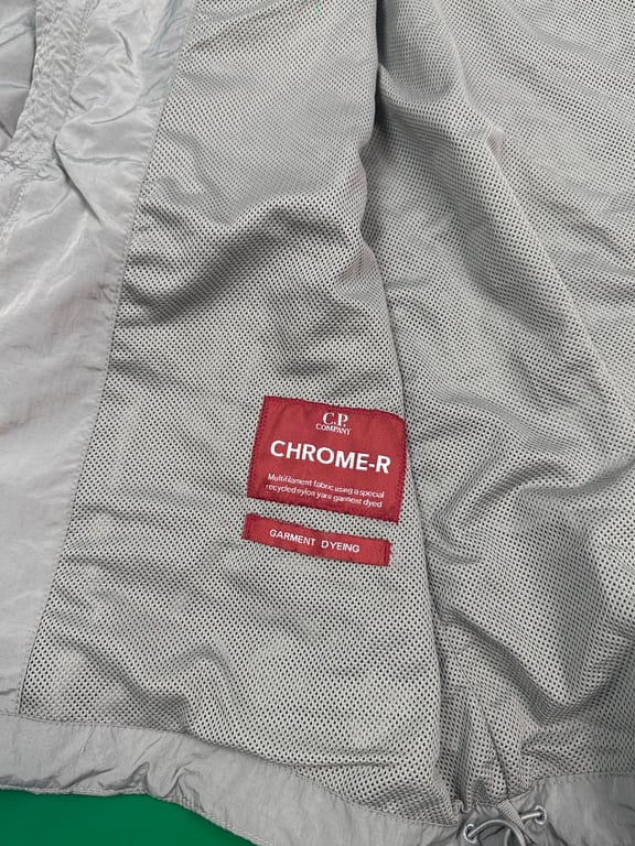 C.P. Company Chrome-R Hooded Jacket - 15