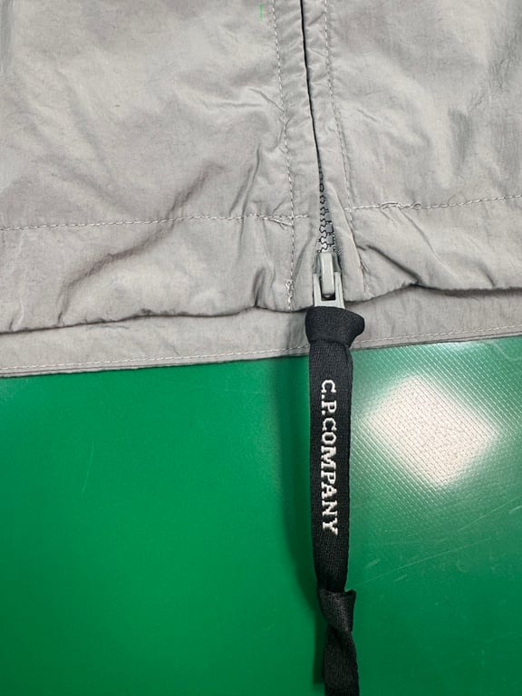C.P. Company Chrome-R Hooded Jacket - 18
