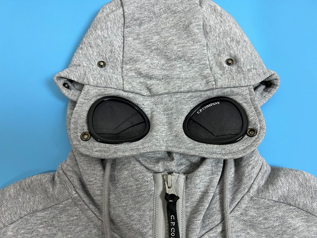 C.P. Company Venus Diagonal Goggle Zip Hoodie - 22