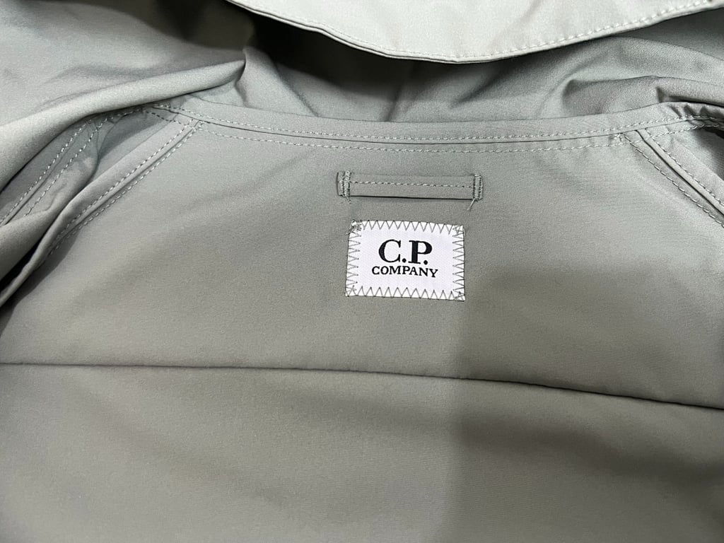 C.P. Company Pro-Tek Logo Plaque Hooded Jacket - 31