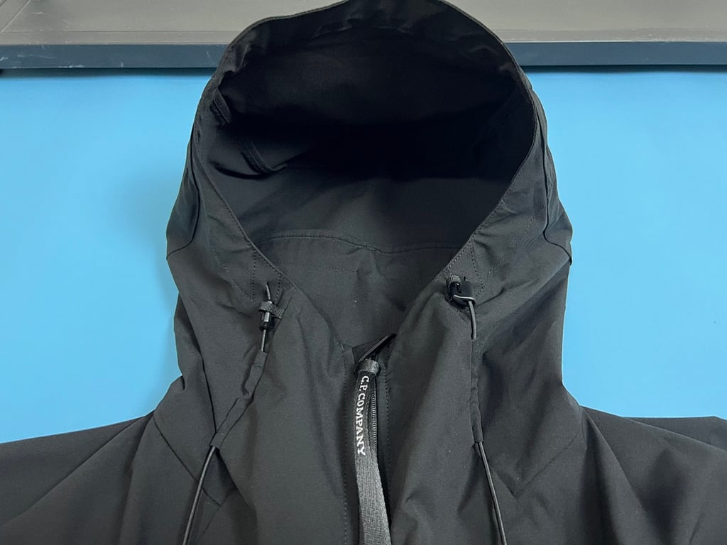 C.P. Company Pro-Tek Logo Plaque Hooded Jacket - 8