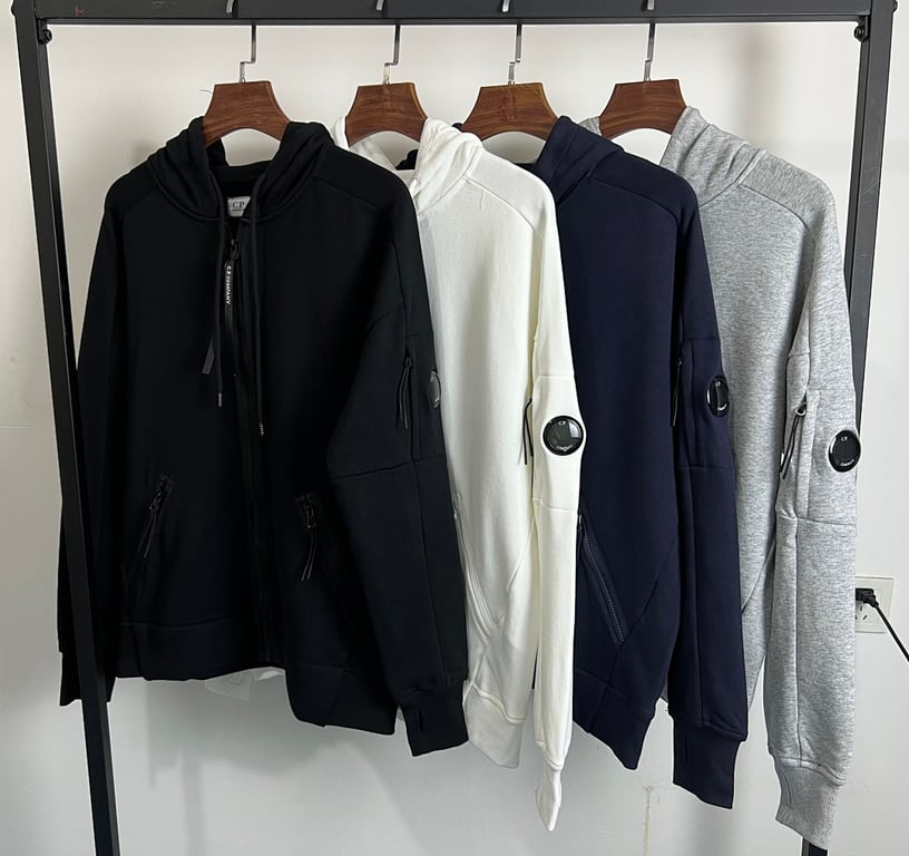 C.P. Company Mars Diagonal Zipper Hoodie - 3