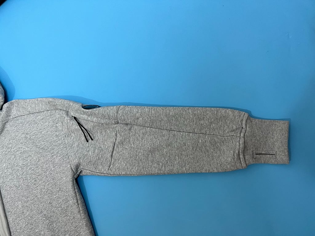 C.P. Company Mars Diagonal Zipper Hoodie - 34