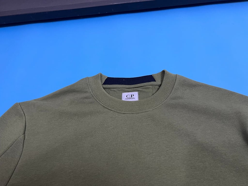 C.P. Company Lens Fleece Sweatshirt - 31