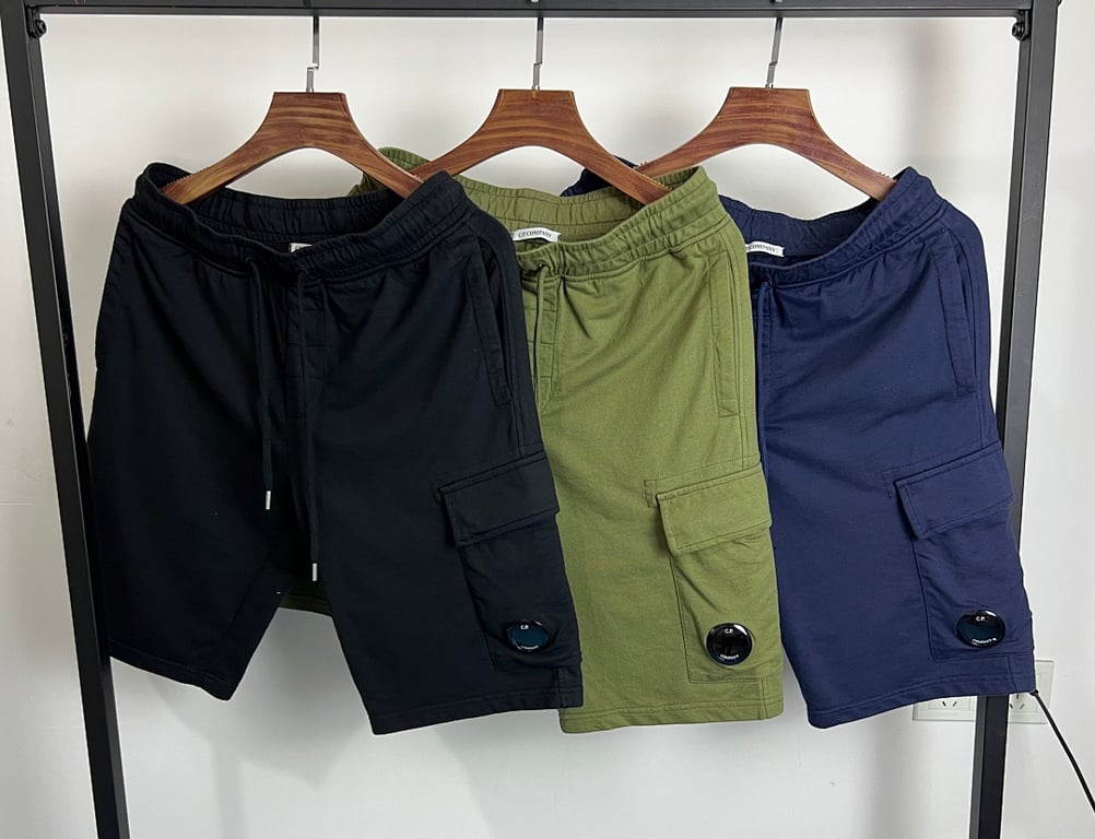 C.P. Company Saturn Light Fleece Shorts - 3
