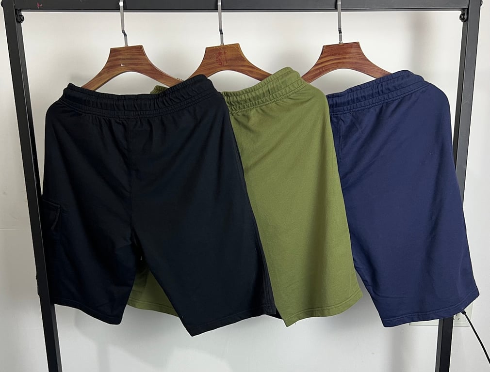 C.P. Company Saturn Light Fleece Shorts - 4