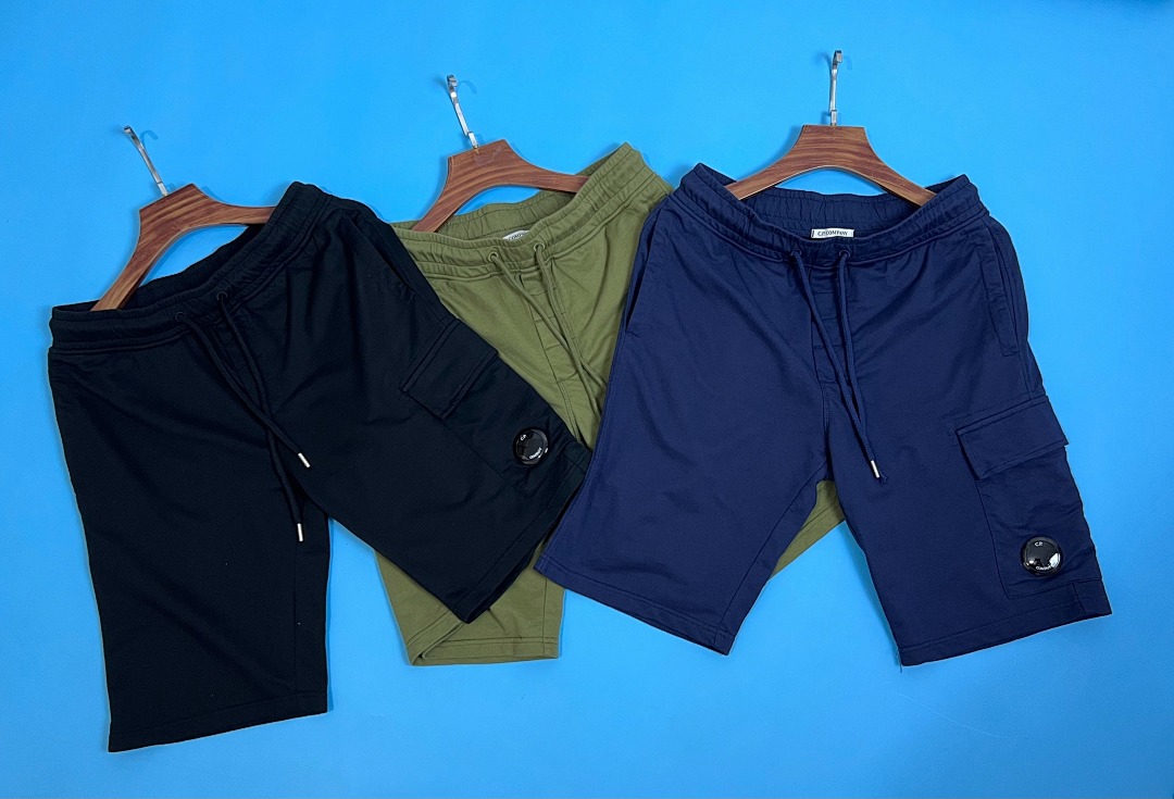 C.P. Company Saturn Light Fleece Shorts - 10