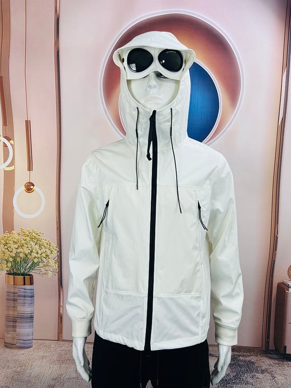 C.P. Company Shell-R Goggle Hood Jacket - 10