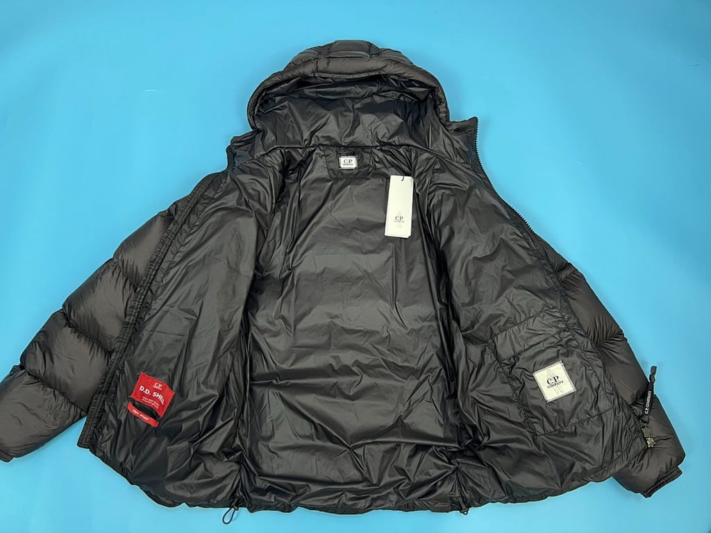 C.P. Company Quilted Ripstop Hooded Down Jacket Black - 16