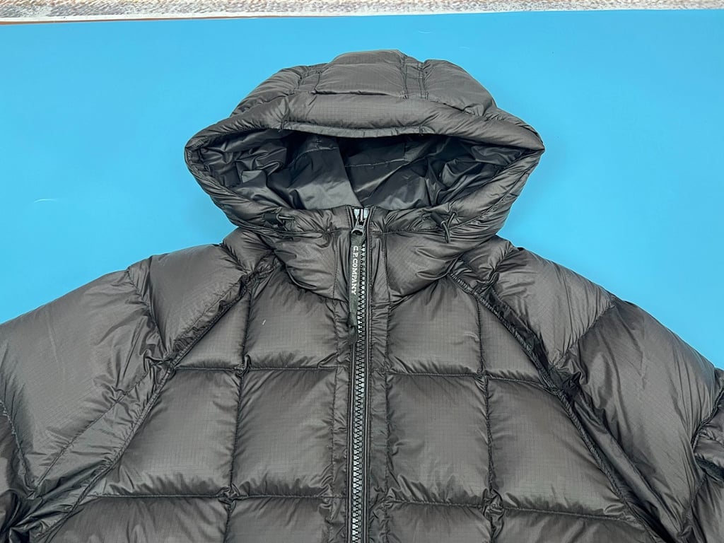 C.P. Company Quilted Ripstop Hooded Down Jacket Black - 18