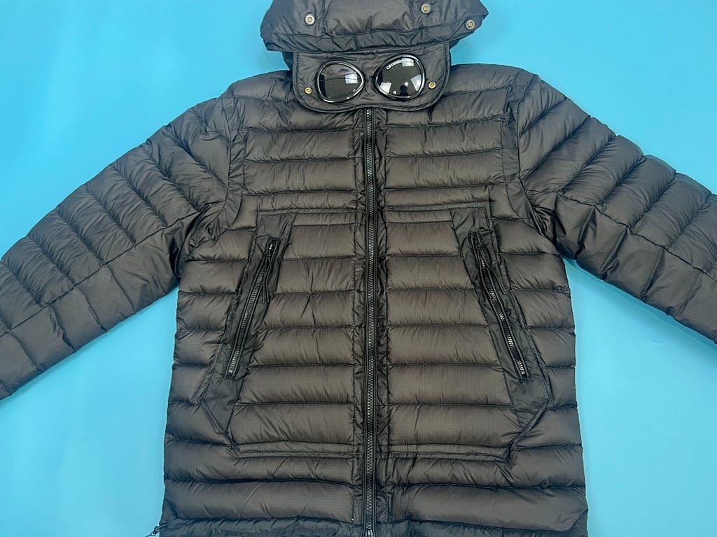 C.P. Company Goggle Hood Puffer Jacket Black - 15
