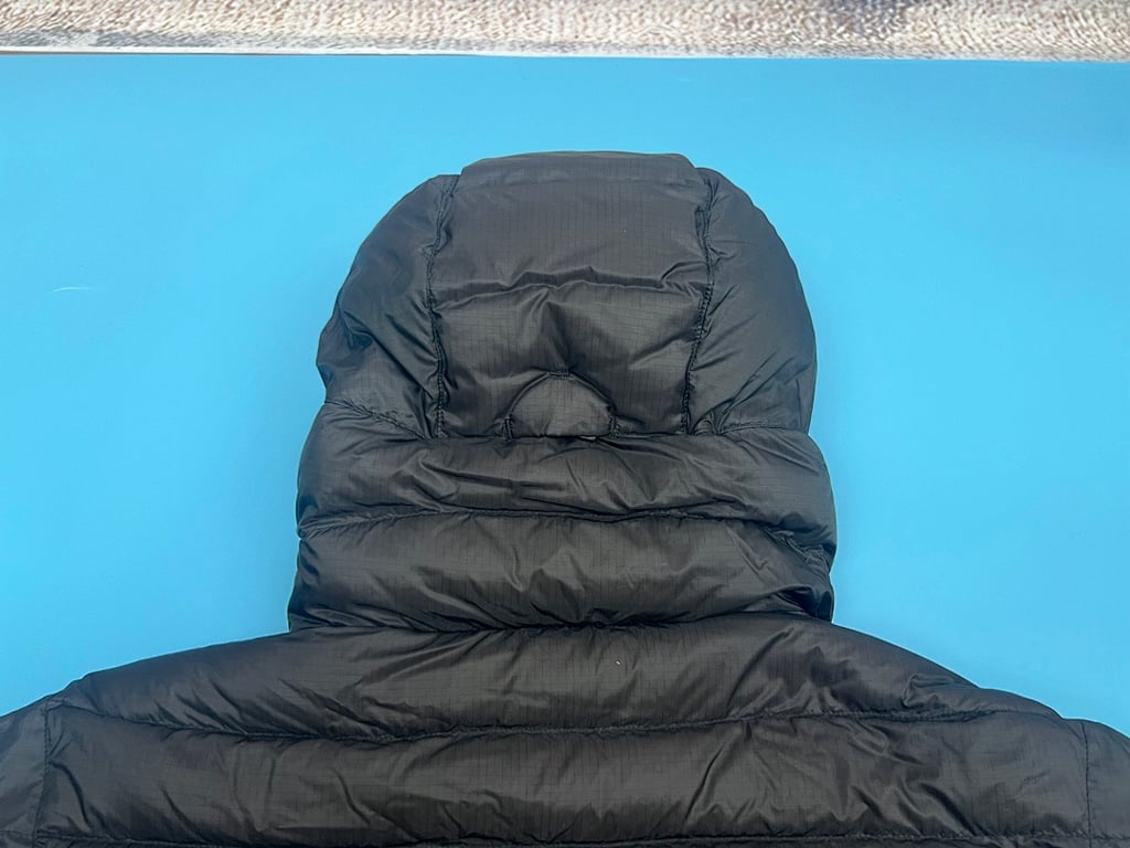 C.P. Company Goggle Hood Puffer Jacket Black - 20