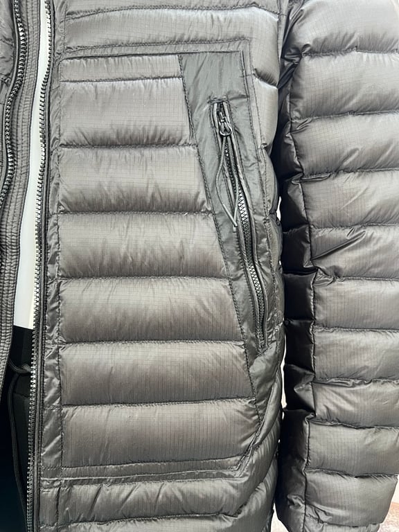 C.P. Company Goggle Hood Puffer Jacket Black - 27