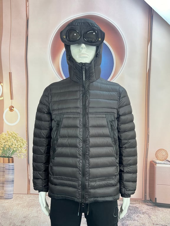 C.P. Company Goggle Hood Puffer Jacket Black - 6