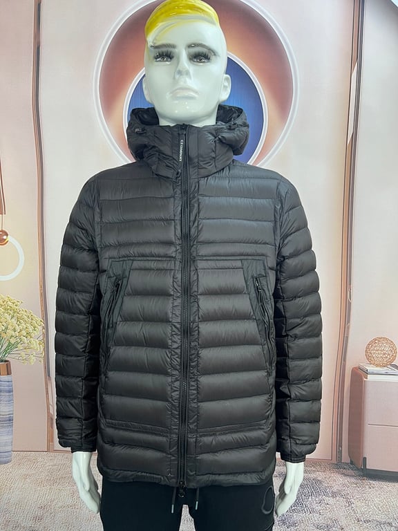 C.P. Company Goggle Hood Puffer Jacket Black - 8