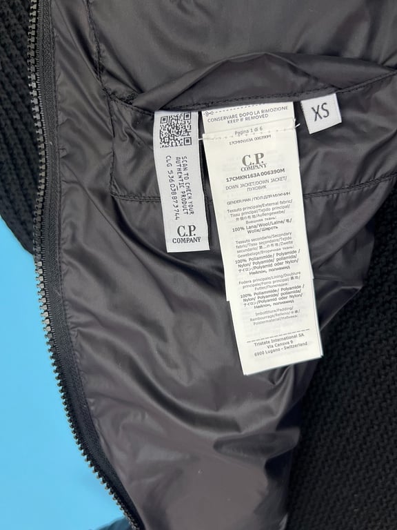 C.P. Company Mixed Hooded Wool Cardigan Black - 36