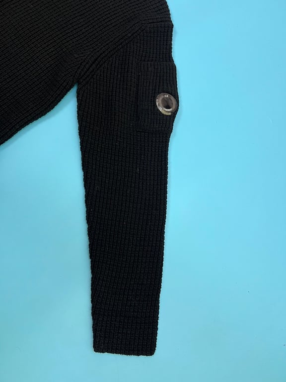 C.P. Company Full Zip Ribbed Sweater - 18