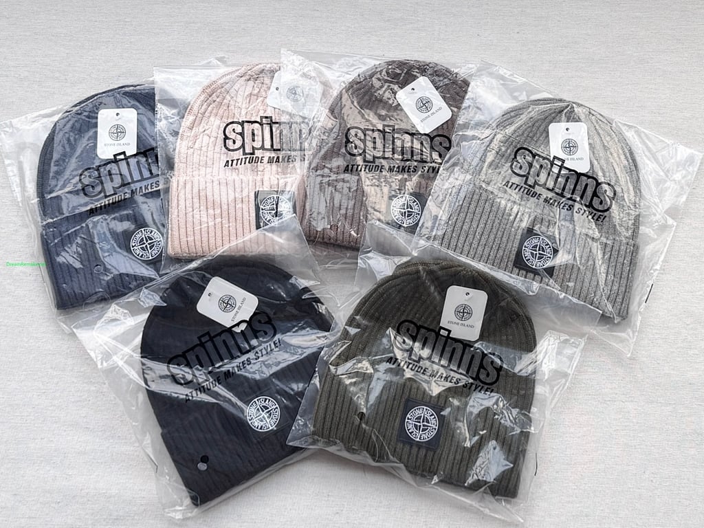 Stone Island Ribbed Beanie - 9