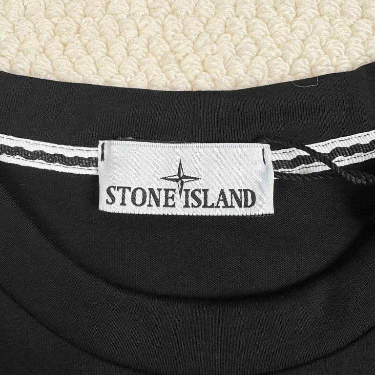 Stone Island Compass Logo Graphic T-Shirt Black - 6
