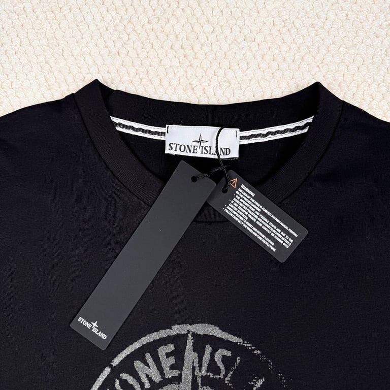 Stone Island Compass Logo Graphic T-Shirt Black - 7