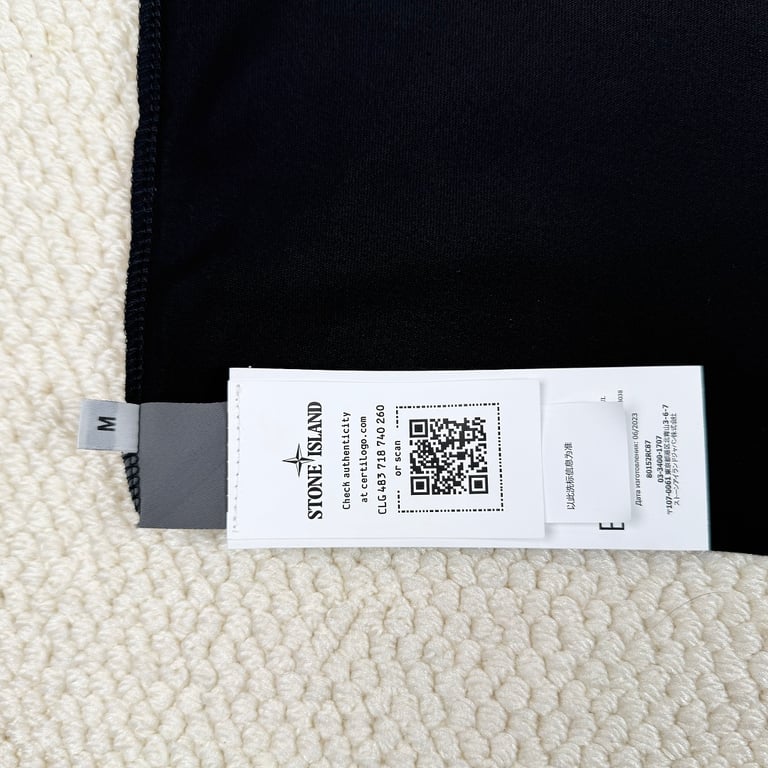 Stone Island Compass Logo Graphic T-Shirt Black - 10