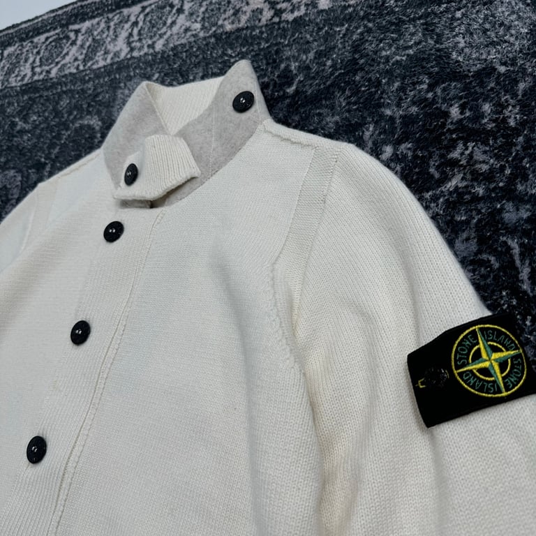 Stone Island 24SS Knitted Cardigan Cream - 26
