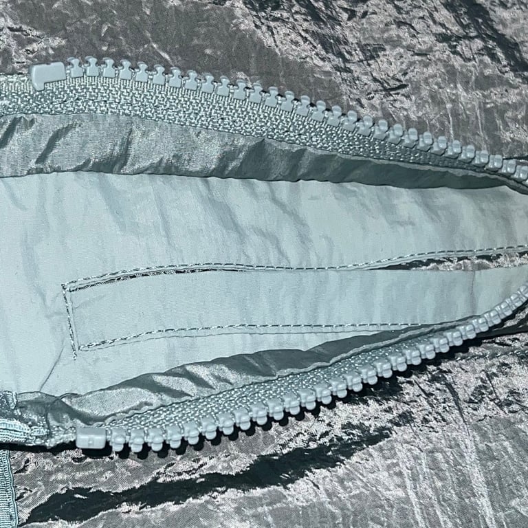 Stone Island 23SS Crinkle Reps Jacket Sky Blue - 48