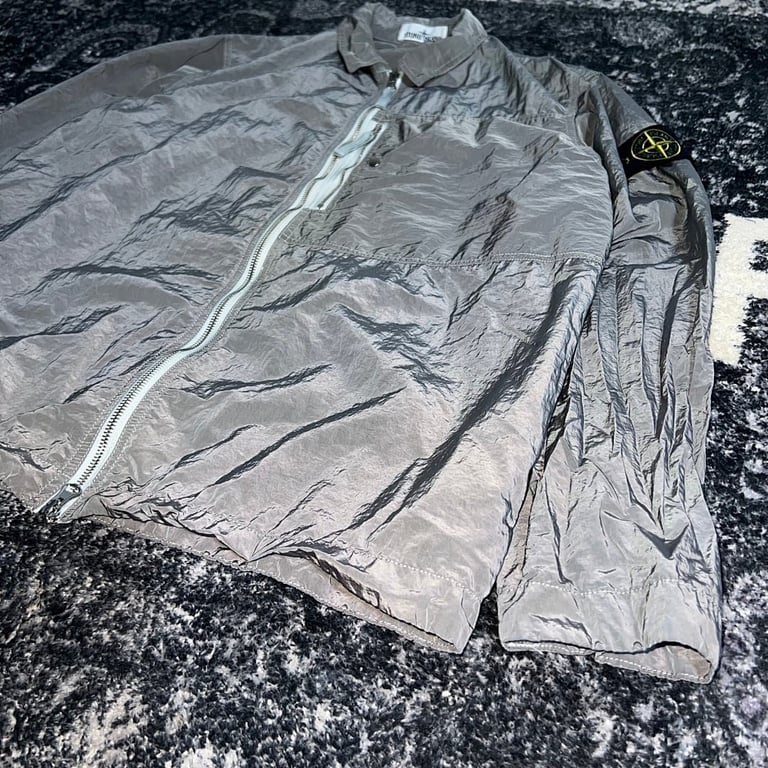 Stone Island 25SS Metallic Nylon Overshirt Silver - 9