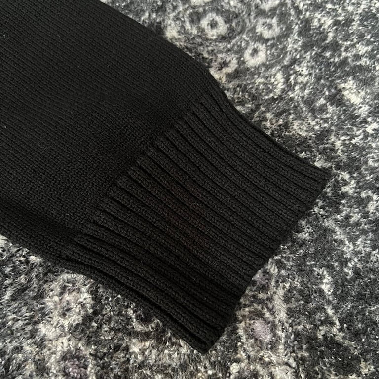 Stone Island 22FW Badge Knit Sweater - 11