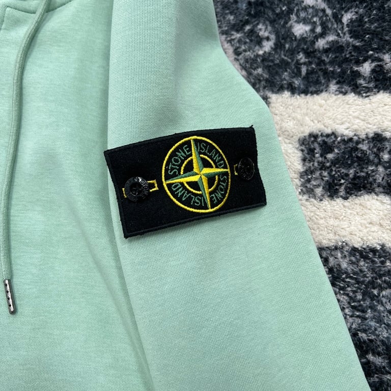 Stone Island 19SS Zip-Up Hoodie - 36