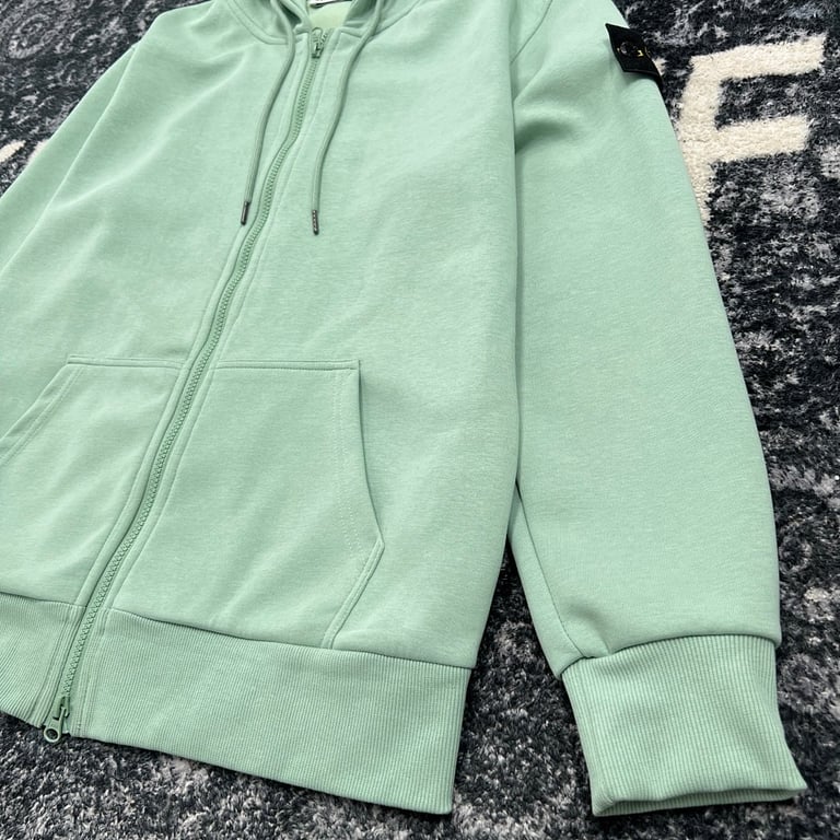 Stone Island 19SS Zip-Up Hoodie - 39
