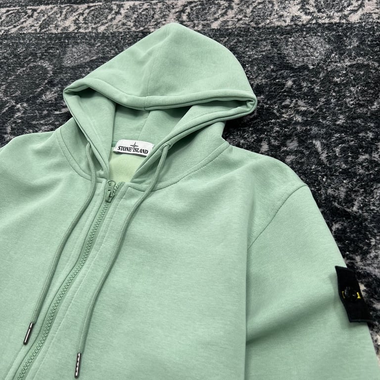 Stone Island 19SS Zip-Up Hoodie - 40