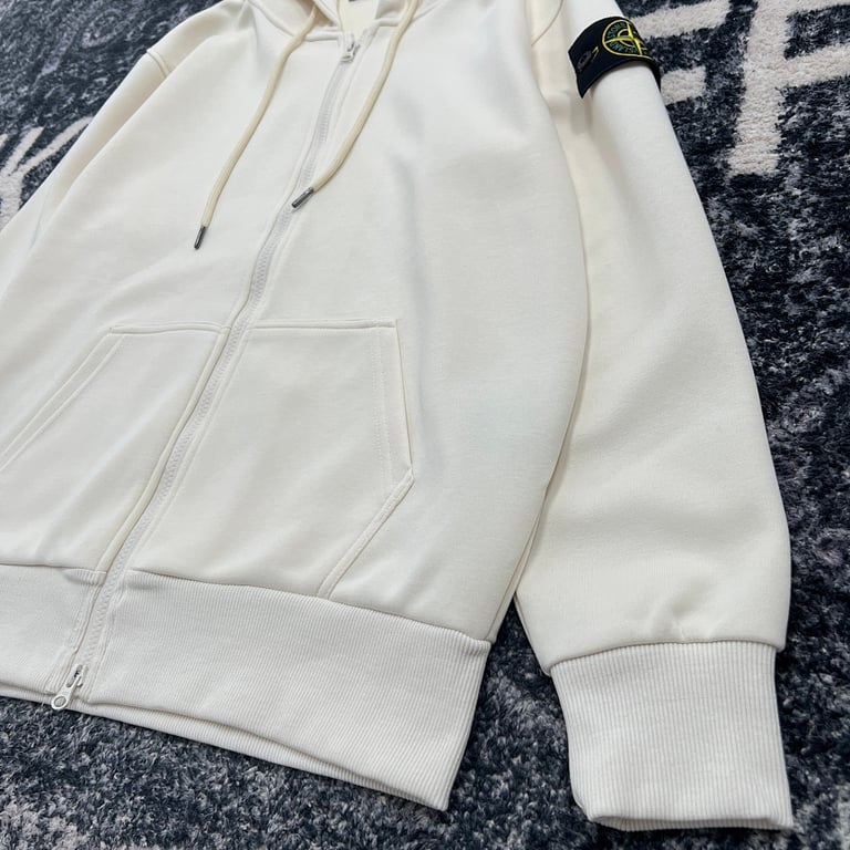 Stone Island 19SS Zip-Up Hoodie - 82